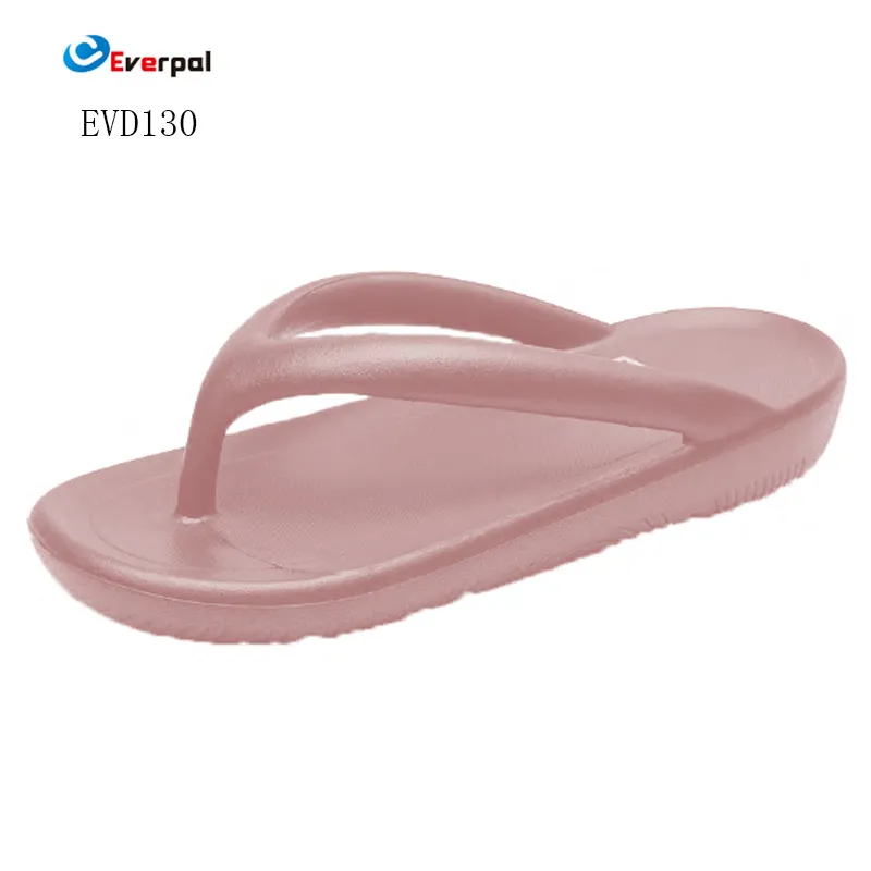 รองเท้าแตะ Flip Flops ของผู้หญิงกลายเป็นมาตรฐานใหม่ในเทรนด์รองเท้าสบายระดับโลกหรือไม่?